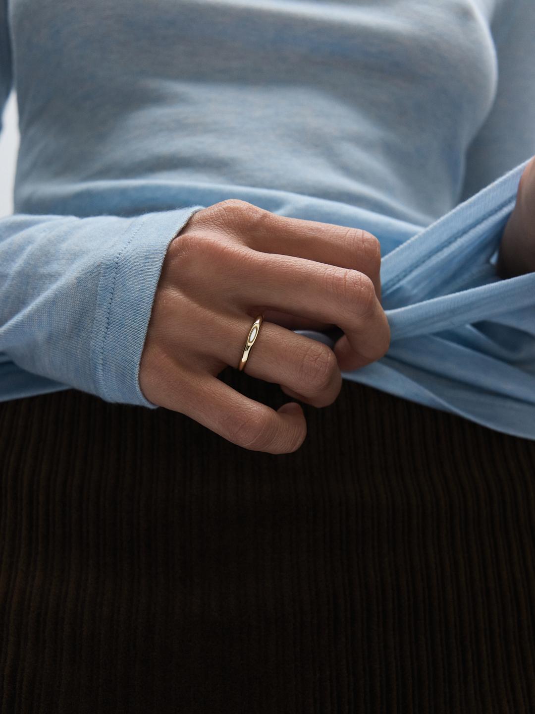 Кольцо срез из желтого золота