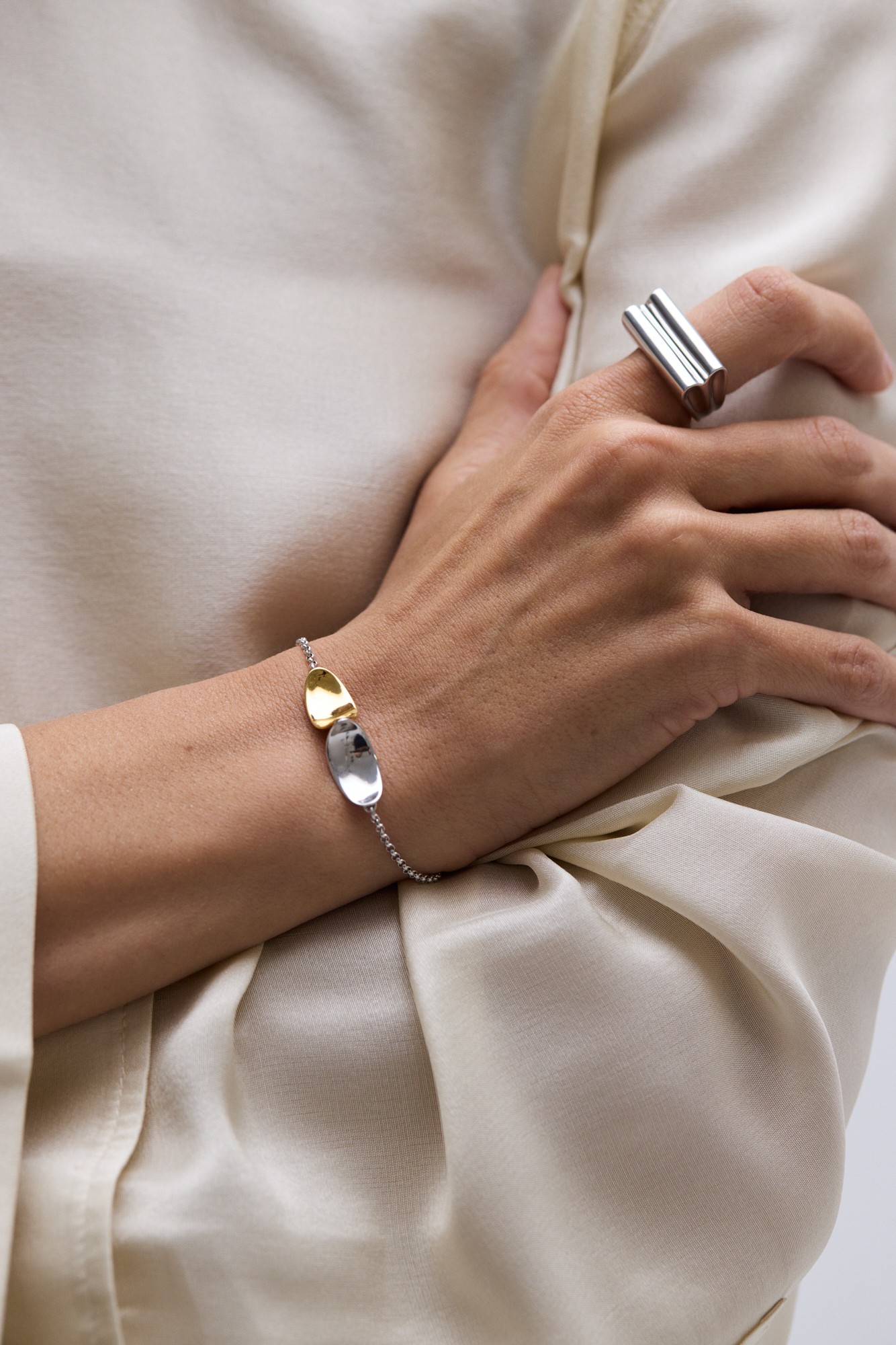 Браслет резонанс с позолотой