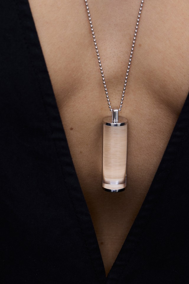 Подвеска-выключатель с горным хрусталем